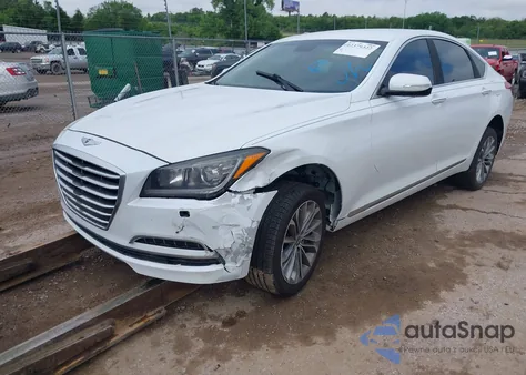 2015 Hyundai Genesis 3.8 z USA, uszkodzony, nr VIN KMHGN4JE7FU081562